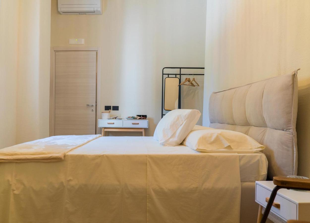 Tesoro Nascosto B&B Salerno Rum bild