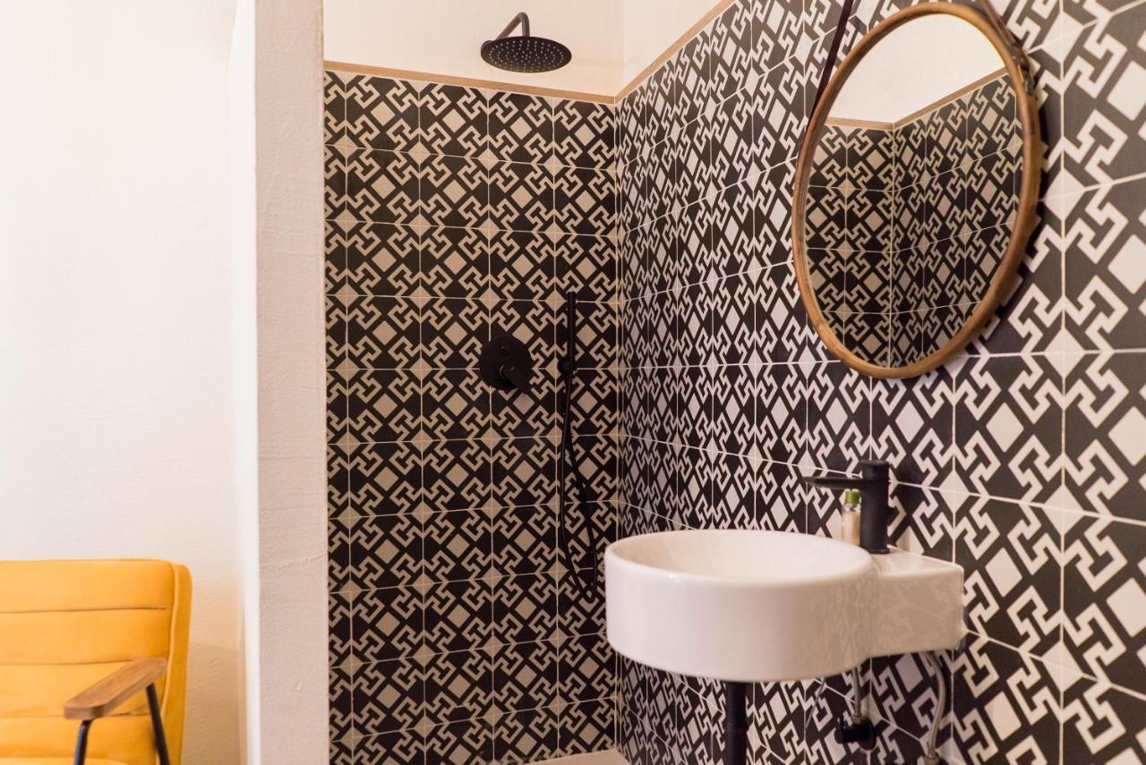 Tesoro Nascosto B&B Salerno Exteriör bild