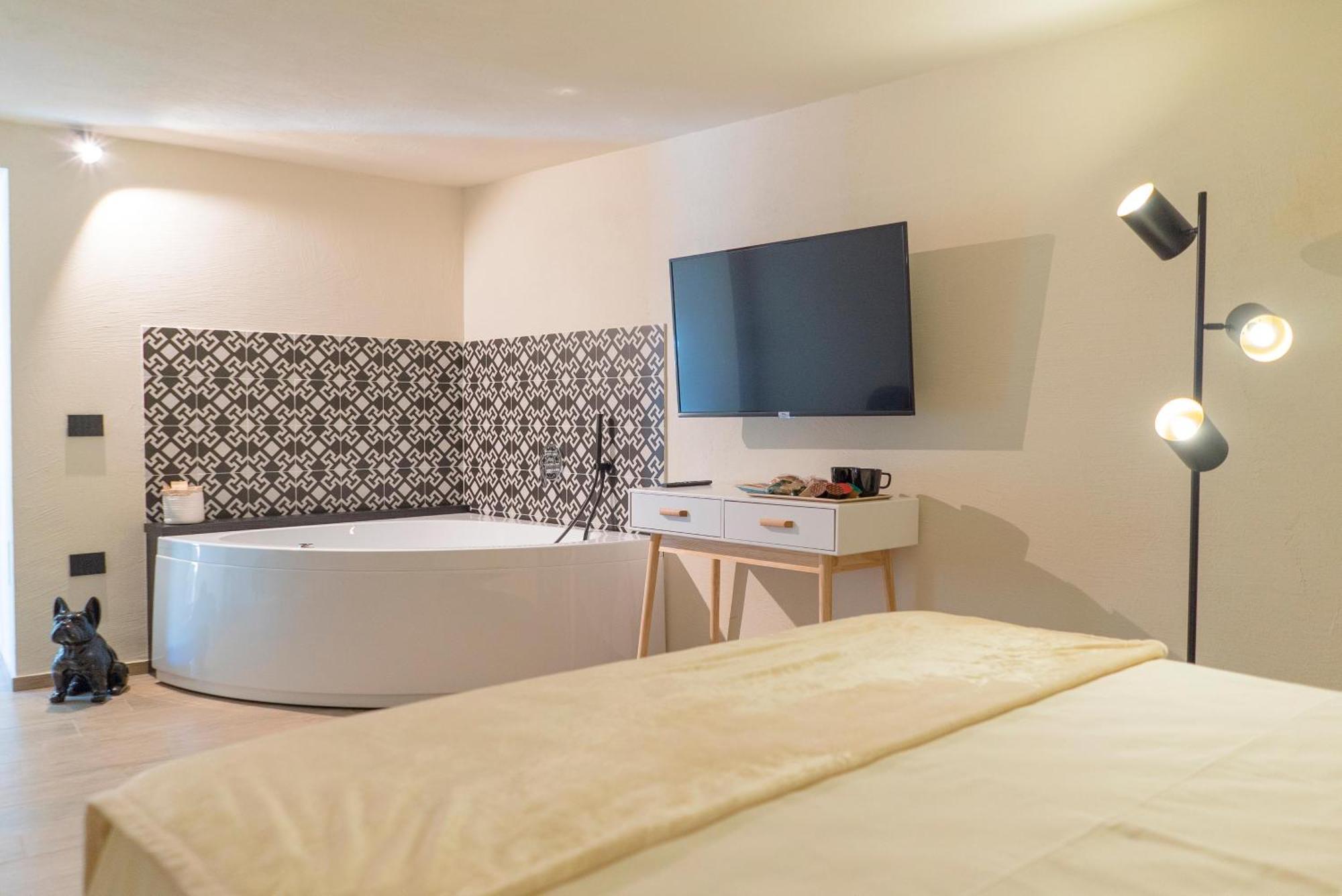 Tesoro Nascosto B&B Salerno Rum bild